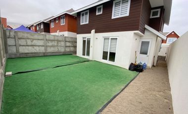 Arriendo casa casi nueva condominio dunas costa laguna Antofagasta