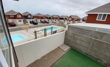 Arriendo casa casi nueva condominio dunas costa laguna Antofagasta