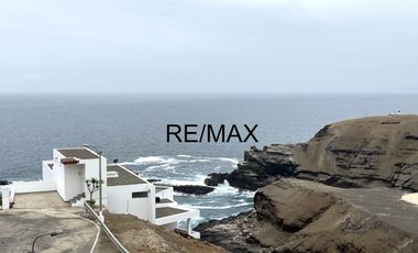 VENTA DE CASA EN PUCUSANA CLUB NAUTICO POSEIDON