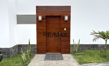 VENTA DE CASA EN PUCUSANA CLUB NAUTICO POSEIDON