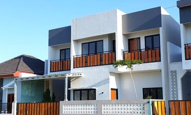 Rumah Baru View Persawahan di Banguntapan