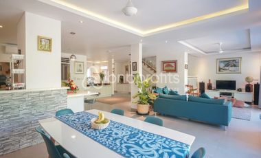 Elegant Sanur Villa: Perfect for Families or Investors