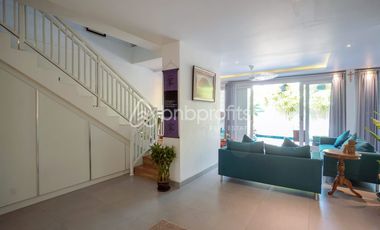 Elegant Sanur Villa: Perfect for Families or Investors