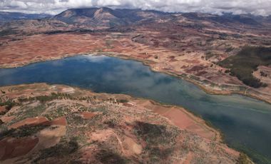 EN VENTA TERRENOS EN HUAYPO CHINCHERO CUSCO -   HUAYPO VILLAGE PROYECTO ECO