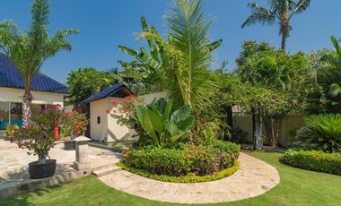 Beachfront Villa in Lovina Bali for Sale
