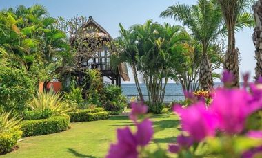 Beachfront Villa in Lovina Bali for Sale