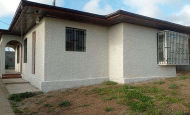 Se vende Casa Impecable En Recinto Cerrado, El Quisco