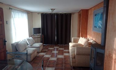 Se vende Casa Impecable En Recinto Cerrado, El Quisco