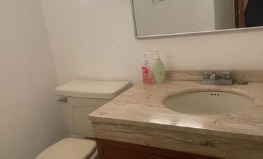 Casa con maravillosa distribución y ubicación en Lomas de las Palmas (Interlomas, Huixquilucan Estado de México)