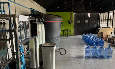 VENDO HERMOSA Y AMPLIA PROPIEDAD CON CASA Y LOCAL COMERCIAL