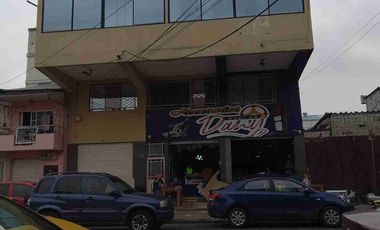Edificio  en venta, sector Urdaneta en Centro Sur Andres Marin y Ayacucho Guayaquil Sector super comercial