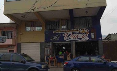 Edificio  en venta, sector Urdaneta en Centro Sur Andres Marin y Ayacucho Guayaquil Sector super comercial