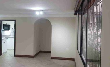 Alquiler de Departamento en sector Lomas de Urdesa