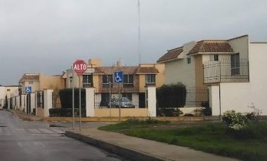 Casa en Remante Bancario.  **Fantástica oportunidad que no puede dejar pasar**