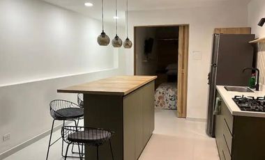 Venta de Apartamento 3 Piso en el Laguito.