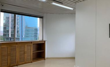 45624 Oficina en venta en el sector Manila