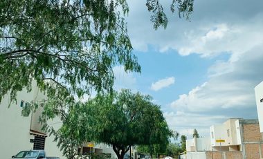 Terrenos residenciales habitacionales en venta en Aguascalientes, zona La Querencia desde 160m2 -351m2