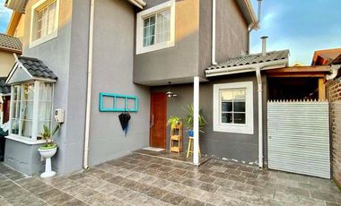 Venta Casa Santa María de Valle Grande, Lampa