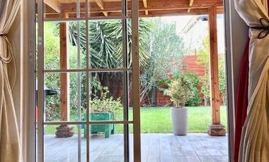 Venta Casa Santa María de Valle Grande, Lampa