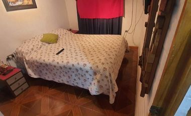 V 1588-C-78-S-LR-Vendo Casa en San Bernardo