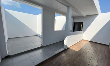 Casa a dos cuadras del Estadio Jalisco para Proyecto de Rentas