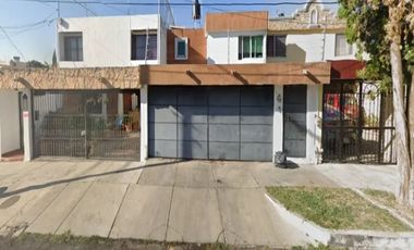 ¡¡Atención Inversionistas!! Venta de Casa en Remate Bancario, Col. Prados Vallarta, Zapopan.