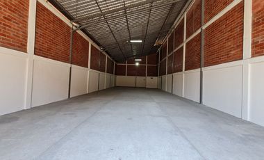 Alquiler de Bodega de 275 m2 dentro de complejo de bodegas con guardianía armada - Avenida Juan Tanca Marengo, Norte de Guayaquil