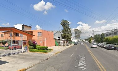 Venta de Hermosa Casa, Col. Barrio de Tlacopa, Toluca, Mex.