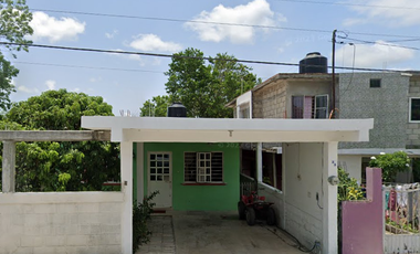 SE VENDE BONITA Y AMPLIA CASA EN VERACRUZ.
