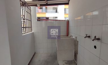 COD. 10262 SE ARRIENDA CASA LOCAL PROVENZA - BUCARAMANGA