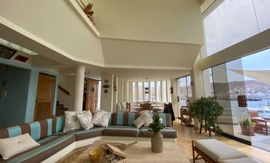 Venta de bella casa en la Isla Galápagos vista inmejorable