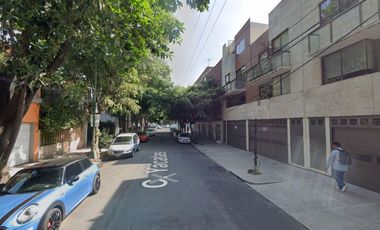 ¡¡Atención Inversionistas!! Venta de Casa en Remate Bancario, Col. Benito Juárez, CDMX.