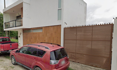 SE VENDE BONITA Y AMPLIA CASA EN VERACRUZ.