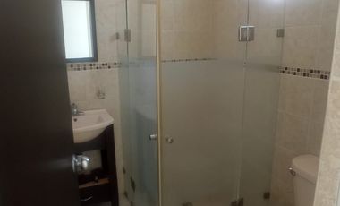 CASA EN RENTA EN ZINACANTEPEC