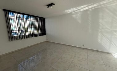 CASA EN RENTA EN ZINACANTEPEC