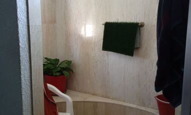VENDO CASA CON FINOS ACABADOS AMUEBLADA O SIN MUEBLES