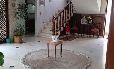 VENDO CASA CON FINOS ACABADOS AMUEBLADA O SIN MUEBLES