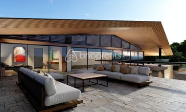 Luxury Living in Sanur: Spacious Villa with Breathtaking Ocean Views