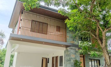 4BR House and Lot For Sale - Ayala Southvale Primera