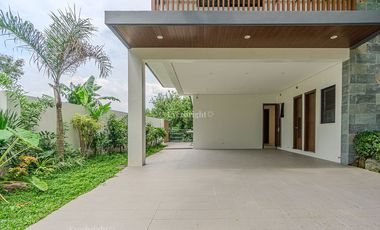 4BR House and Lot For Sale - Ayala Southvale Primera