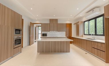 4BR House and Lot For Sale - Ayala Southvale Primera