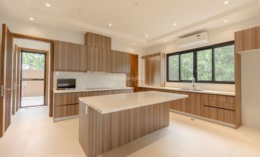 4BR House and Lot For Sale - Ayala Southvale Primera