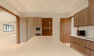 4BR House and Lot For Sale - Ayala Southvale Primera