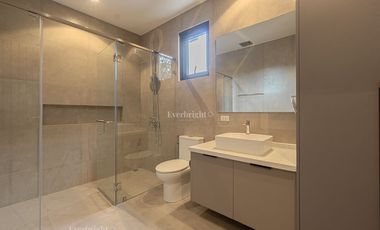 4BR House and Lot For Sale - Ayala Southvale Primera