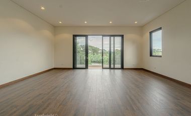 4BR House and Lot For Sale - Ayala Southvale Primera