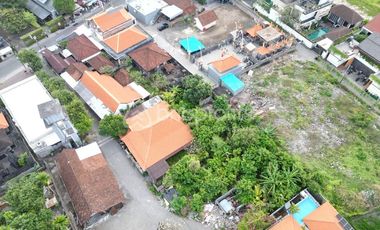 Prime 10,5 Are Land Opportunity in Berawa, 2 Minutes Away from The Beach