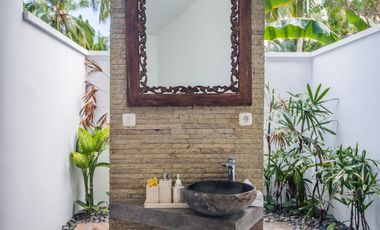 Stunning Beachfront Villa in West Bali for Lease 29 Years