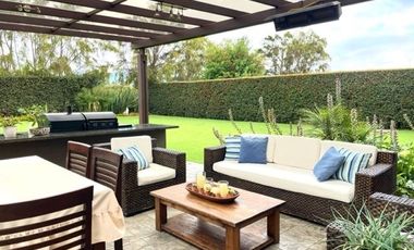 VENDO ESPECTACULAR CASA CAMPESTRE SAN JACINTO CHIA