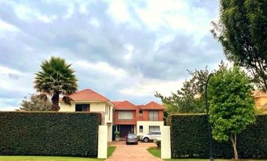 VENDO ESPECTACULAR CASA CAMPESTRE SAN JACINTO CHIA