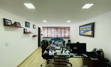 ESPECTACULAR CASA COMERCIAL O VIVIENDA  EN PONTEVEDRA